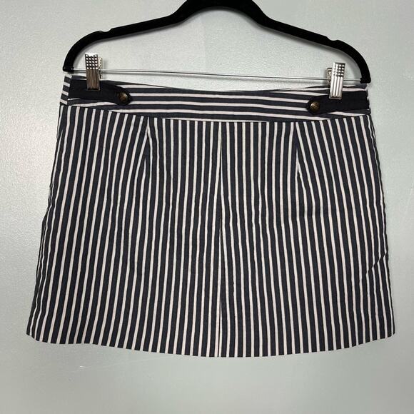 BCBG MAXARIA Mini Skirt Striped Button Front Size 8 - Picture 2 of 6